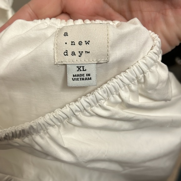 Cute White Dress - Picture 3 of 3